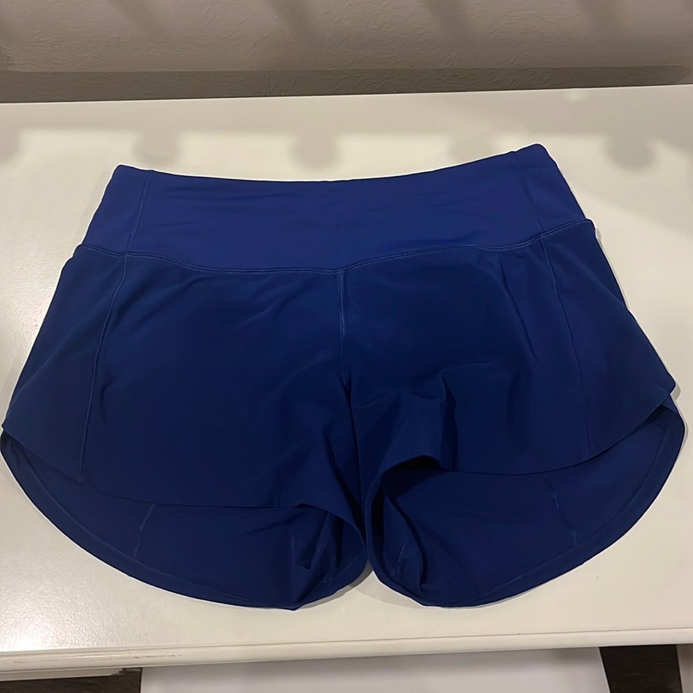 Lululemon Speed Up Shorts Size 6